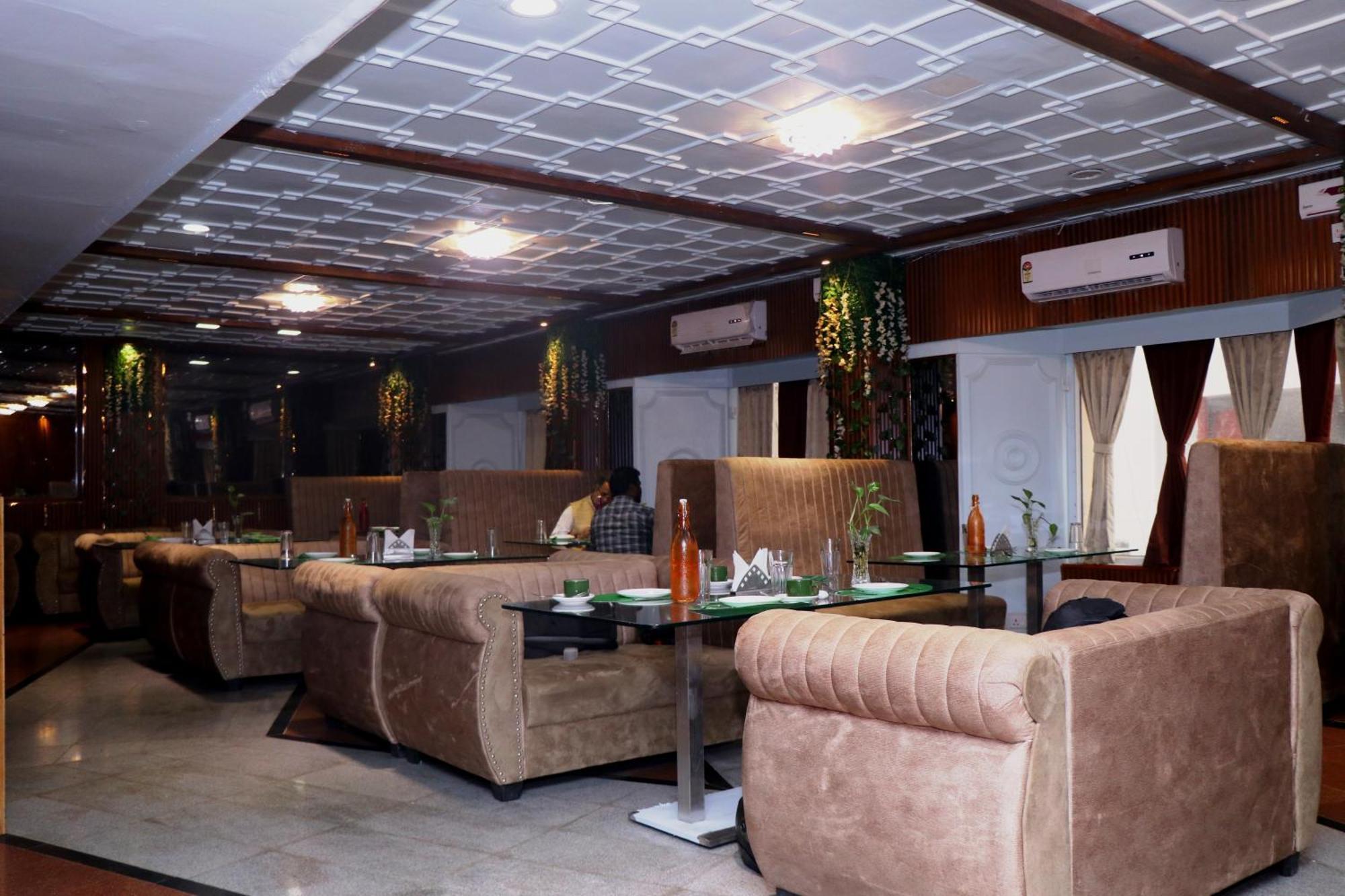 Hotel Samrat International Patna  Dış mekan fotoğraf